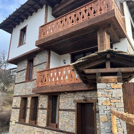 Владимировата Къща Ковачевица